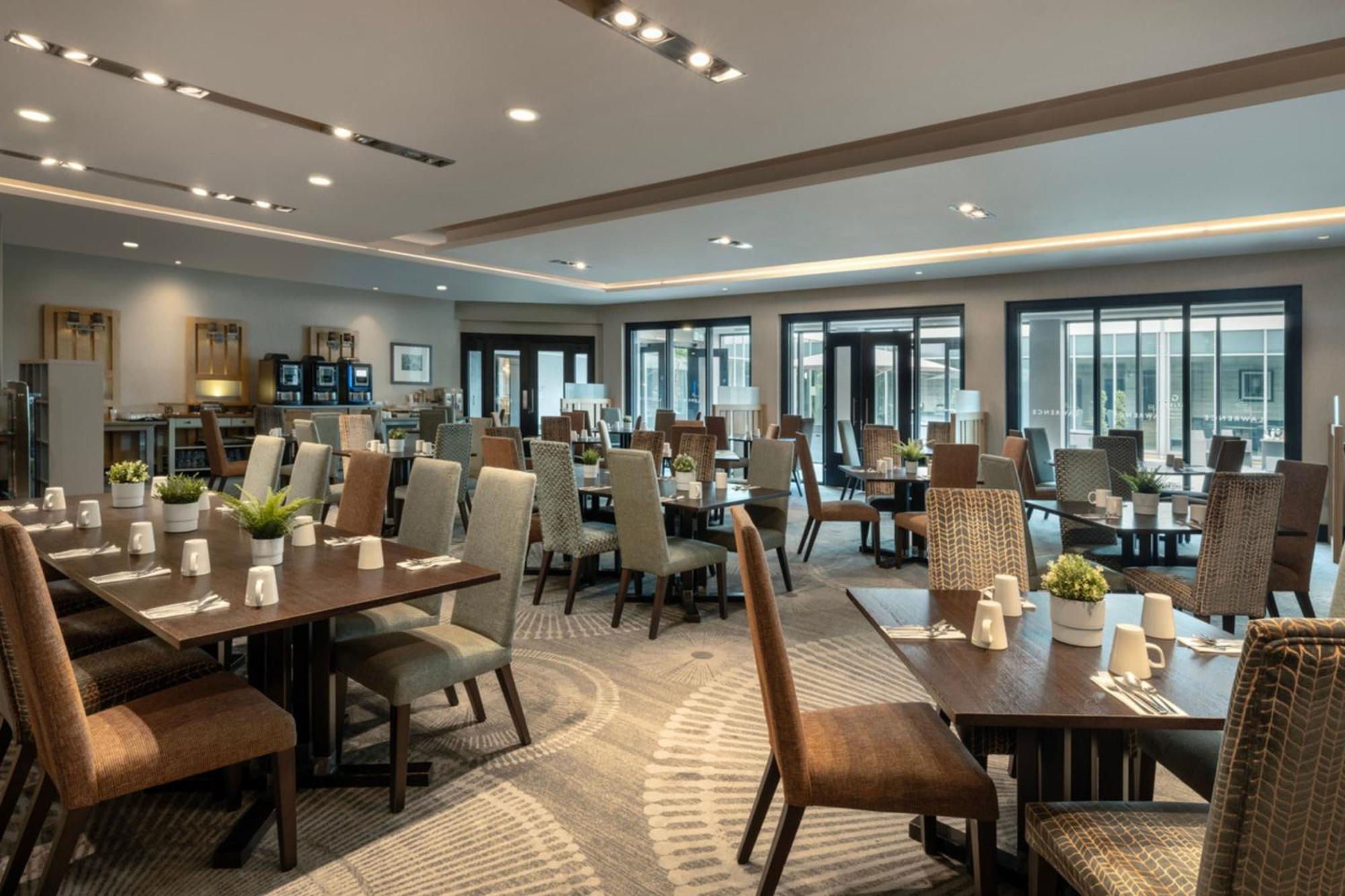 Delta Hotels By Marriott Nottingham Belfry Екстериор снимка