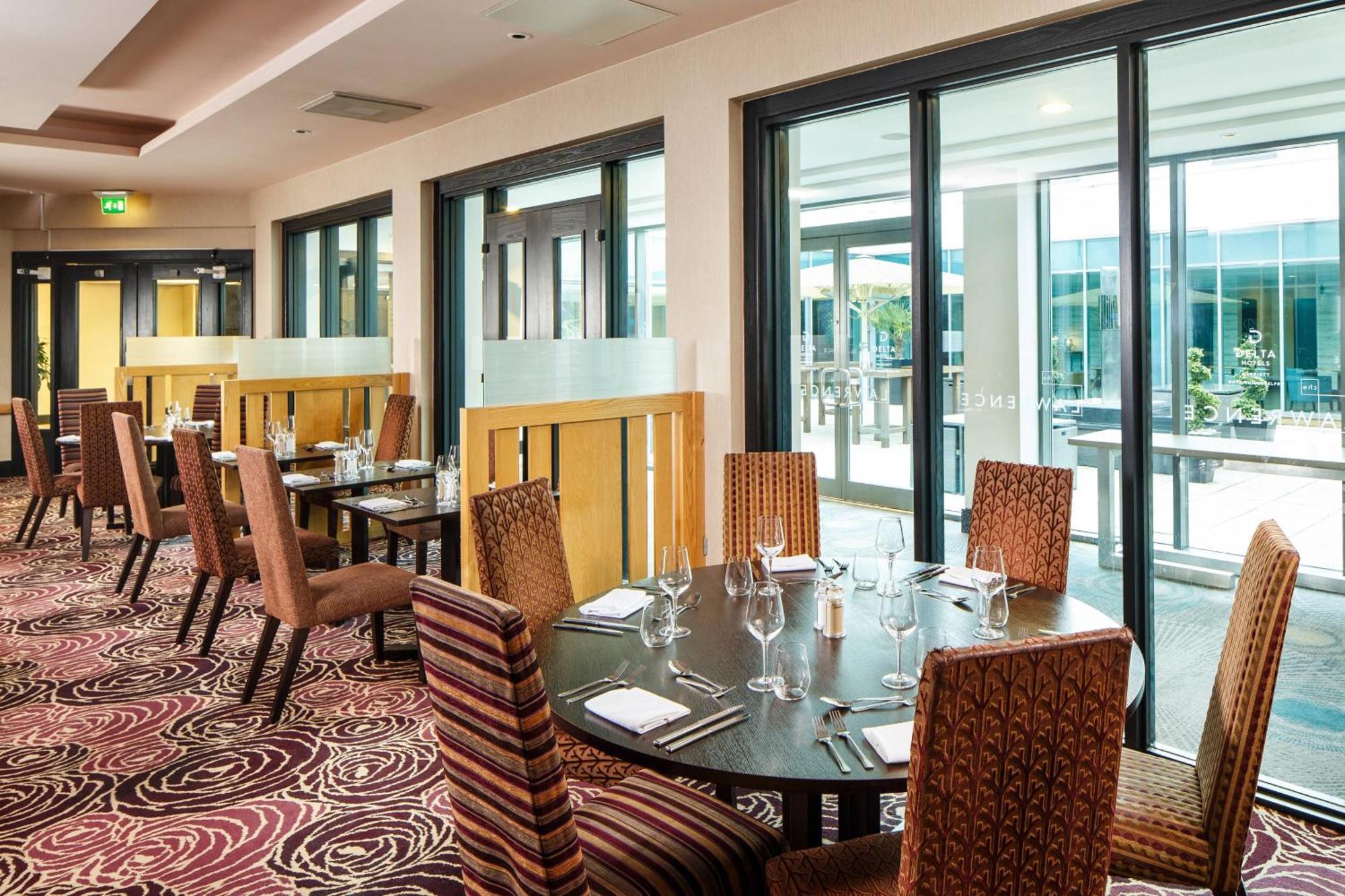 Delta Hotels By Marriott Nottingham Belfry Екстериор снимка